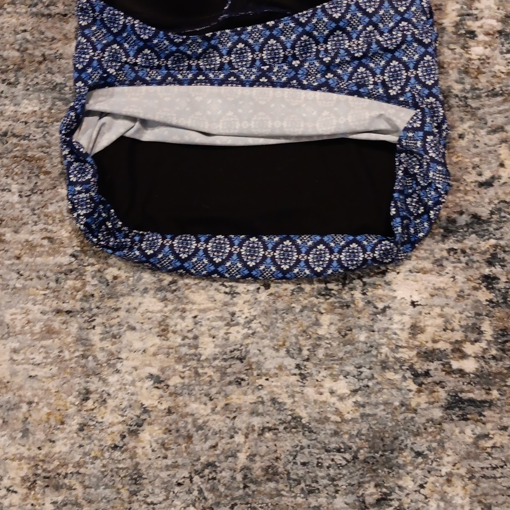 LL Bean geometric pattern swim tank - Picture 4 of 4